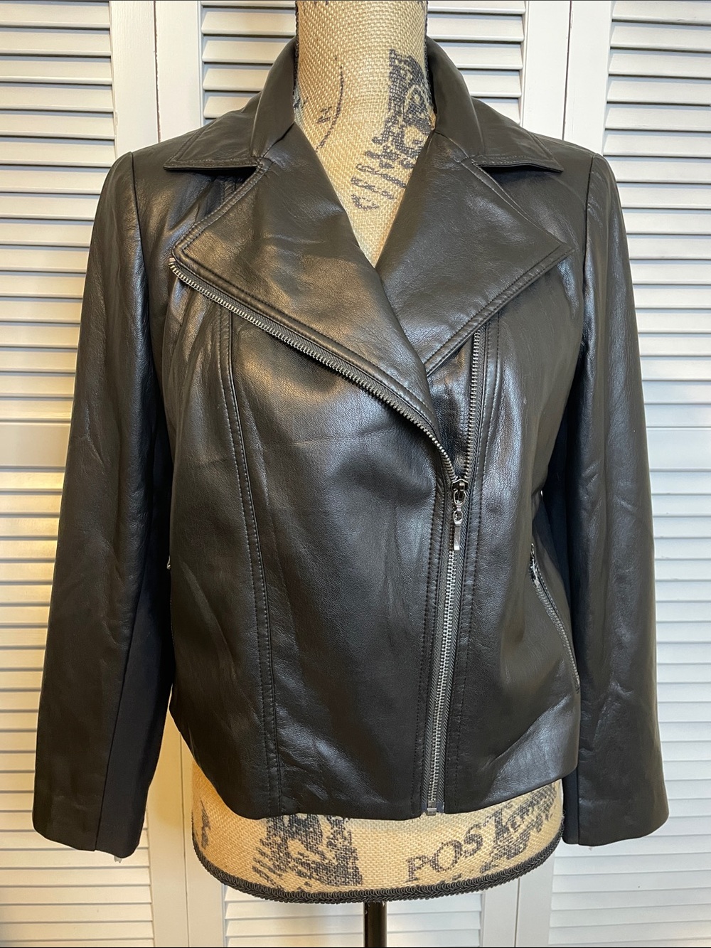 NWOT Chico's Black Leather Asymmetric Moto Jacket - Chicos OP (4-6 Petite)